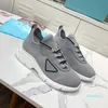 2022 Nya mode högkvalitativa kvinnor sneakers designer skor lnspired by motorcykelhjul en nylon gabardine sneaker har tjock gummisulig ariangulär toppkvalitet