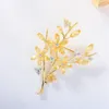 Broches okily Fashion Gold Color Zircon Tree Branch Pins Delicate Bouquet Broche para Mulheres Bride Wedding Party Brochefpin