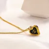 Luxury Design Necklace 18K Gold Plated Stainless Steel Necklaces Choker Chain 3Colors Heart Letter Pendant Fashion Womens Wedding Jewelry Accessories MM1972