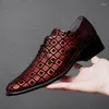 Scarpe eleganti Sneakers Uomo Luxury Casual Pelle Uomo Moda Estate Mocassini da uomo Trend Nero Streetwear Elegante