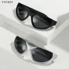Solglasögon Punk 2000 -talskvinnor Trend Designer Sport Sun Glasses Men Classic Mirror Y2K Eyeglasses Ladies UV400