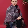 Foulards femmes hiver laine écharpe carré 2022 châles chauds et enveloppes pour dames broderie