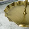 Ustensiles de cuisson Stand de gâteau d'or Accessoires d'événements de fête de mariage Gold Dim Rack Plaque rétro européenne en fer forgé étagère multicouche en détresse