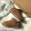 Australia Classic Warm Boots Dam Mini Half Snow Boot USA Vinter Full päls Fluffig lurvig satin Ankelboots Booties tofflor US3-14 Gratis omlastning