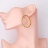 Creolen Goldener Edelstahl-Kreisohrring für Frauen Goldfarbene Creolen Damen runder Ohrring Modeschmuck CN 2022 TRENDY