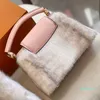 Vison Fourrure Épaule Sac À Bandoulière Sac À Main Femmes Sacs Lettre Matériel Boucle En Cuir Véritable Sangle Amovible Poignée En Cuir Qualité Style D'hiver