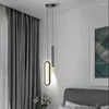 Hanger lampen moderne minimalistische led lamp slaapkamer bedkamer over Noordse woonkamer achtergrond muur lange lijn kroonluchter restaurant licht