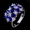 웨딩 반지 Purple Zircon Charm Flower Ring Pink Crystal Blue Stone 약혼 트렌디 은색 여성 선물을위한 실버 컬러 약속