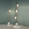 Golvlampor modern stående lampa nordiskt vardagsrum ljus sovrum sovrum soffbord industriell marmor