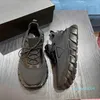 Sport-stylish gebreide stof mannen sneakers schoenen in reliëf rubberen driehoek loper trainers wit zwart mesh adem leer casual wandelen EU38-46