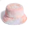 Ropa étnica Mujeres Invierno Arco Iris Colorido Tie Dye Bucket Hat Fluffy Fuzzy Plush Short Brim Protector solar Grueso Cálido Al aire libre Panamá Cap