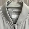 Jaquetas masculinas Outerwear Casacos masculinos com zíper Braçadeiras bordadas de grife à prova d'água Roupas térmicas à prova de vento Outono Inverno Pilot