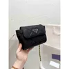 حقائب السهرة حقائب الكتف Pbag Triangle Crossbody Bags للنساء مصمم حقيبة يد الماركات Messenger Vintage Fashion Chest Waist Classic