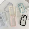 Bonito transparente onda encaracolado casos de telefone para iphone 15 14 13 12 11 pro max x xr xs max híbrido doces à prova de choque claro duro capa para pc