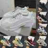 Big Size 36-45 Triple S Running Shoes Sneakers Sportschoen Triple White Black Gray Red Pink Green Triple-S Paris Luxurys Designers 17FW Men Women Trainers Origineel OG