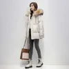 Parkas pour femmes Veste rembourrée en coton pour femme Parka courte à capuche avec col en fourrure Veste d'hiver pour femme 2021 Nouveau manteau de parka décontracté épais et chaud avec doublure en coton T221011