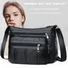 حقائب المساء ببساطة Crossbody Lady Travel Fubags Pu Leather Leather Color Simple Messenger Bag for Women 2022