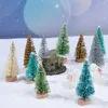 Weihnachtsdekorationen, 12 Stück, kleine Holzkiefern, Mini-Weihnachtsbaum, künstliche Pflanzen, zum Aufhängen, Desktop-Ornament