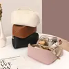 Kozmetik Çantaları Kılıfları Büyük Kapasiteli Seyahat Kozmetik Çantası İşlevli Pu Tuvalet Kiti Kadınlar Taşınabilir Makyaj Fırça Organizatör Banyo Yıkama Torbası 221011