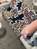 الآن البطانيات الأمريكية المشتركة الاتجاه Keith Haring Graffiti Master Illustrator Single Sofa Blanket Tapestry غطاء غير رسمي