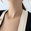 CHOKER 18 kgold plattierte zierliche Münzscheibe Kette Halskette zartes Tränenbaumwinziges quadratisches Gold