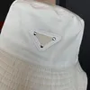 Capes de créateurs Chapeaux d'hiver Boneie rose pour femmes hommes décontractés de mode d'extérieur classique conception géométrie Cap en velours coréen chaud automne Wi4180328