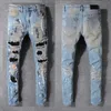 Jeans uomo spray su pantaloni verniciati con fori al ginocchio strappati rivetti patch skinny sottile gamba dritta per pantaloni classici blu da uomo taglia 28-40 estate