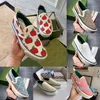 2022 nuova moda Doudou Scarpe Scarpe casual Sneakers da donna Sneakers da corsa Bianco Rosa Classico Jacquard Denim Retro Pattinaggio Designer Donna di alta qualità