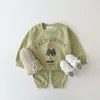 Kleidungssets Baby Jungen M￤dchen Kinder B￤ren Pullover Sweatshirts Einfache solide Baumwollsporthosen 2pc Kinder Kleidung Anzug Anzug