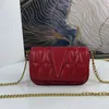 Clutch Bag Chain Crossbody Bags Quilting Cowhide Leather Shoulder Purse Flap Gold Metal Hasp Cell Phone Pocket Fashion Dinner Bag Removable Chains Handbags Wallet