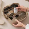 Kozmetik Çantaları Kılıfları Kadınlar için Büyük Seyahat Kozmetik Çantası Deri Makyaj Organizatör Kadın Tuvalet Seti Çanta Makyaj Çantası Lüks Lady Kutusu 221011