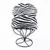 Berretti Zebra Pattern Cow Knitting Tenere al caldo Berretto arricciato Unisex Autunno Inverno Fashion Stripe Skull Cap Women Ski