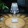 テーブルランプ3色変換ダイヤモンドランプUSB充電式アクリル装飾デスクベッドルームベッドサイドバークリスタル照明