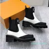 2022 Boots Classic Chelsea Boot Designer Martin Boots Gummi Tips Motorcykelstövlar Plattform Sole Slip-On Ecru White Khaki Black