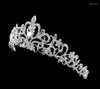 Cabeças vendendo fascinadores de noiva com peças de shinestone cabeças de cristal tiaras coroas acessórios de cabelo de casamento