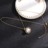Pendentif Colliers Collier de luxe Designers Bijoux Diamant Collier de perles Femmes Titane Acier Plaqué Or Ne se fane pas Aller239O