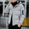 Mens Down Parkas Moda coreana Puffer Jacket Hombres Chaqueta acolchada de algodón Hombres Ropa de moda Streetwear Espesar Cálido Abrigo con capucha Hombres Ropa 221010