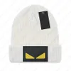 니트 모자 비니 모자 두 눈 패턴 디자이너 두개골 캡 남자 여자 겨울 모자 10 색을위한 캐주얼 스타일