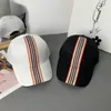 Ball Caps B Home Textiel American Retro Men's and Women's Baseball Street Lettered Borduurwerk Flat Solid Black White Hip Hop Cap