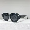 Solglasögon för män Kvinnor Summer 40088 Stil Solshade Antiultraviolet Retro Plate Petal Border Frame Glasses Random Box6997933