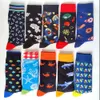 Chaussettes pour hommes 2022 Hommes Série CottonTube Chaussettes Funny Happy Personality Daily Skateboard Cartoon Fruits Chaussettes longues pour hommes Plus Sizes T221011