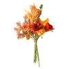 装飾的な花1バンチ秋の花束セット人工花シミュレーション装飾小麦の耳ローズガーベラギフトテーブルキッチン