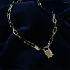 Naszyjniki wiszące łańcuch obojczyka z zamkiem naszyjnikiem dla kobiet kłódka wysokiej jakości stal tytanowa splowana 18 -karatowa złota biżuteria mody