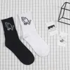 Chaussettes pour hommes Cool Skate Cotton Crew Hommes Femmes Chaussettes Virgin Mary Gere Hip Hop Nouveauté Drôle Blanc Noir Funky Harajuku Street Style Cadeau T221011