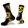 Herensokken Nieuwe persoonlijkheid Cartoon Men Sokken Paar vuurspan Dragon Charizard Skull Sand Harajuku Hip Hop Compressie Sokken Geschenken T221011