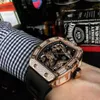 Orologi di lusso per uomo Orologio meccanico Movimento automatico svizzero Cinturino in caucciù con specchio in zaffiro Orologio da polso sportivo di marca svizzera