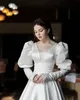 Robe de mariée élégante de créateur manches longues bouffantes robe de princesse pleine longueur en satin mat avec ceinture douce robe de mariée grande taille 8937942