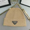 15 cores chapéus de logotipo de triângulo designer clássico outono inverno juventude gorro gorro masculino feminino adolescente chapéu de malha quente gorro de lã ao ar livre bonés de caveira