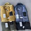 Designer Stone Down Vest Pocket Jackets Island Jacket Parkas Lange Mouw Zipper Badges Men T -Shirt Casual Coat Wind Breaker Embodiery Mens Shirts Coats