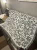 Теперь одеяла американская совместная тенденция Keith Haring Graffiti Master Illustrator Illustrator Одинокий диван Облачное декоративное гобелен повседневное покрытие одеяло модное уличное дизайнер